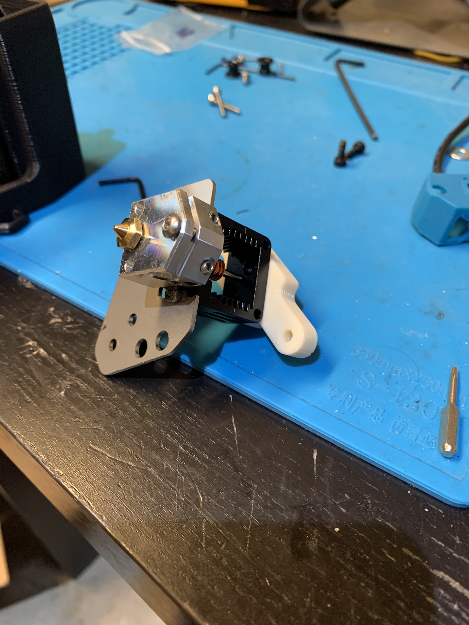 Mosquito net attached to heatsink